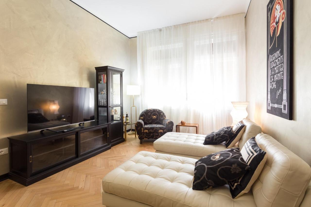 Апартаменты La Casa Di Gatsby Lusso In Pieno Centro Con Parcheggio Гориция Экстерьер фото