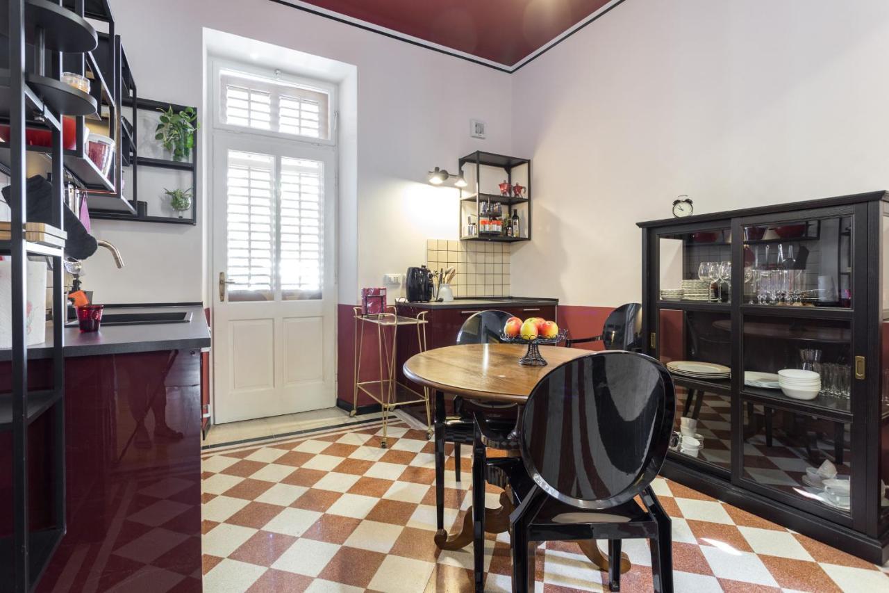 Апартаменты La Casa Di Gatsby Lusso In Pieno Centro Con Parcheggio Гориция Экстерьер фото